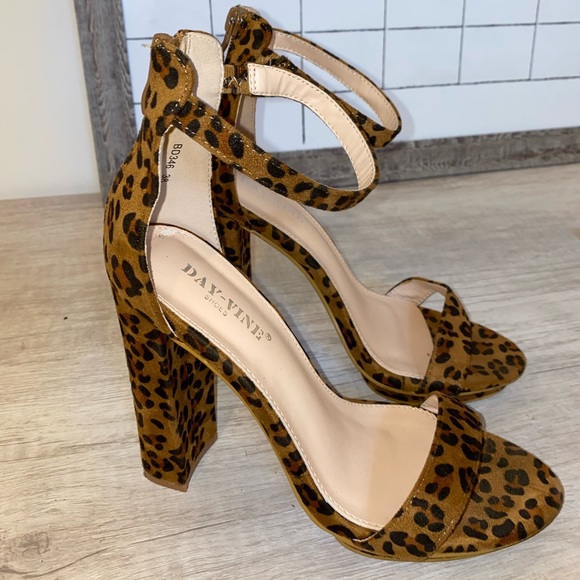 Nasty Gal Heels - Picture 5 of 6